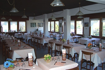 La sala da pranzo dell'Albergo Americano