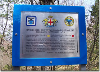 Targa commemorativa presente lungo il 'Sentiero della Resistenza'
